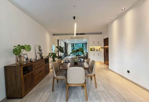 Housing image — Dining Area