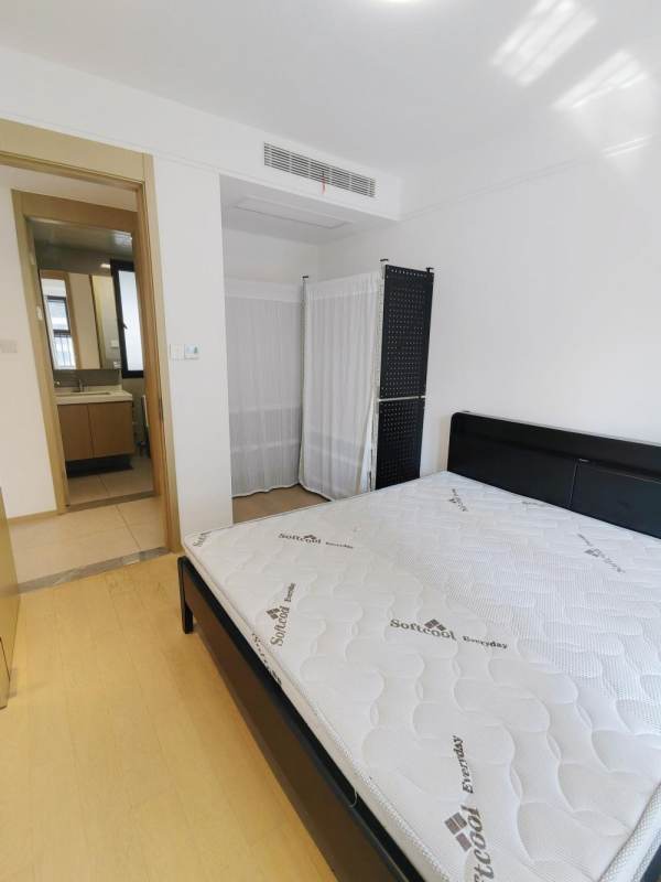 Housing image — Bedroom