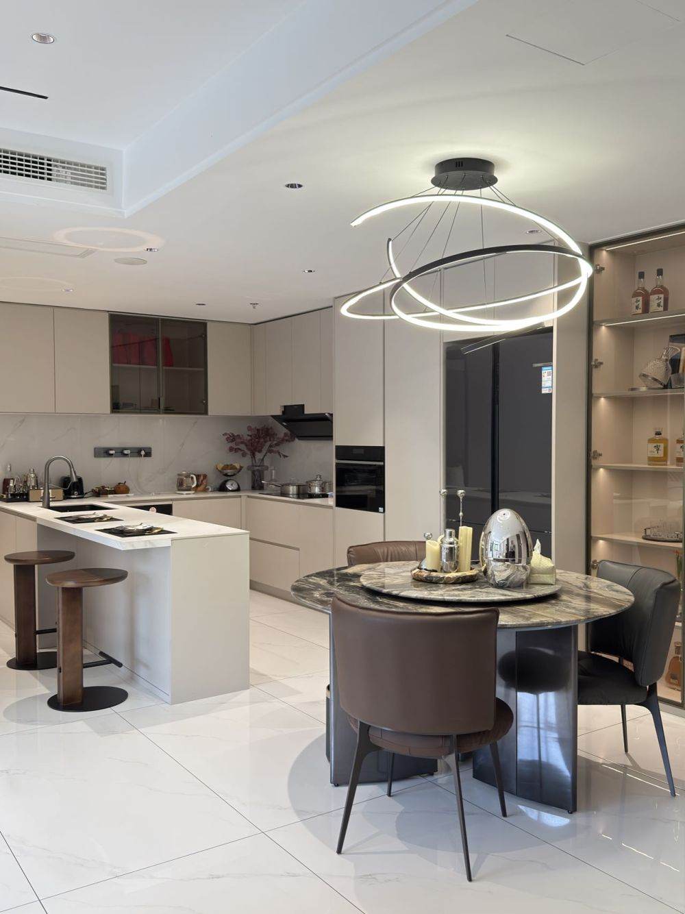 Housing image — Kitchen