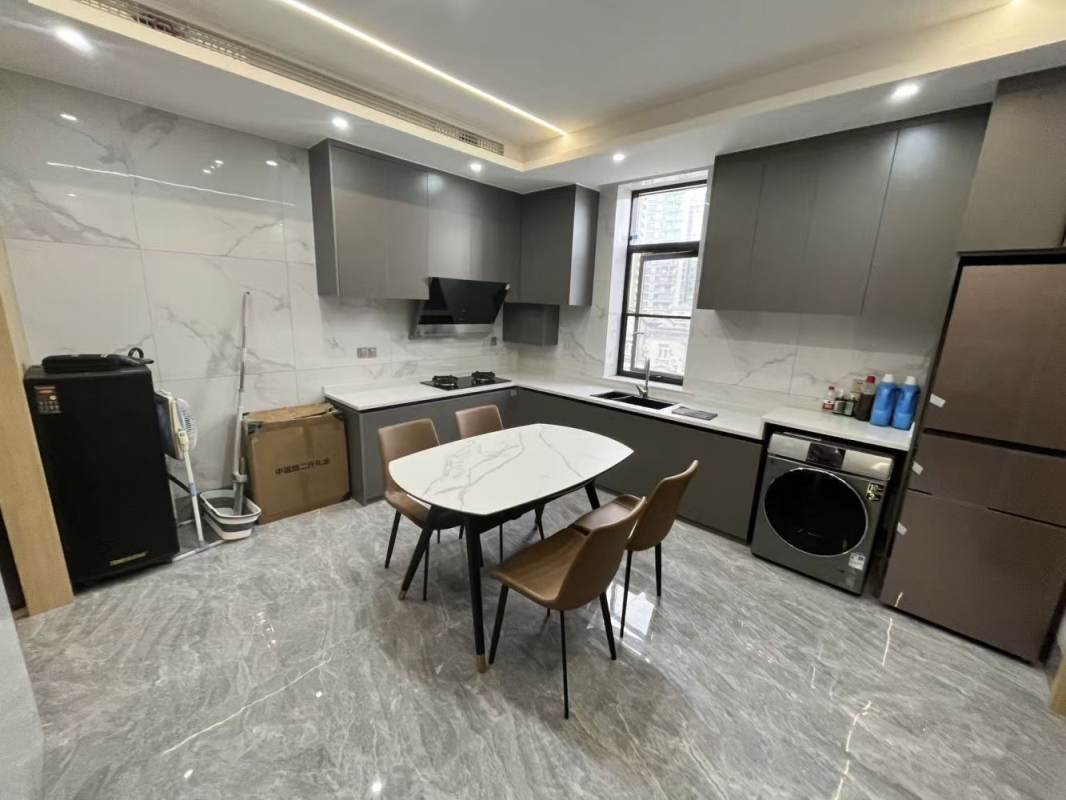 Housing image — Dining Area