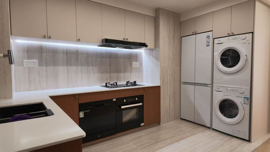 Housing image — Kitchen