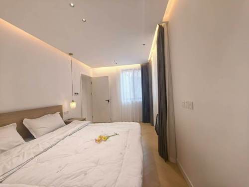 Housing image — Bedroom
