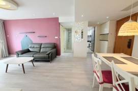 High-Floor 2BR Apartment near Zhongshan Park (L2/L3/L4)