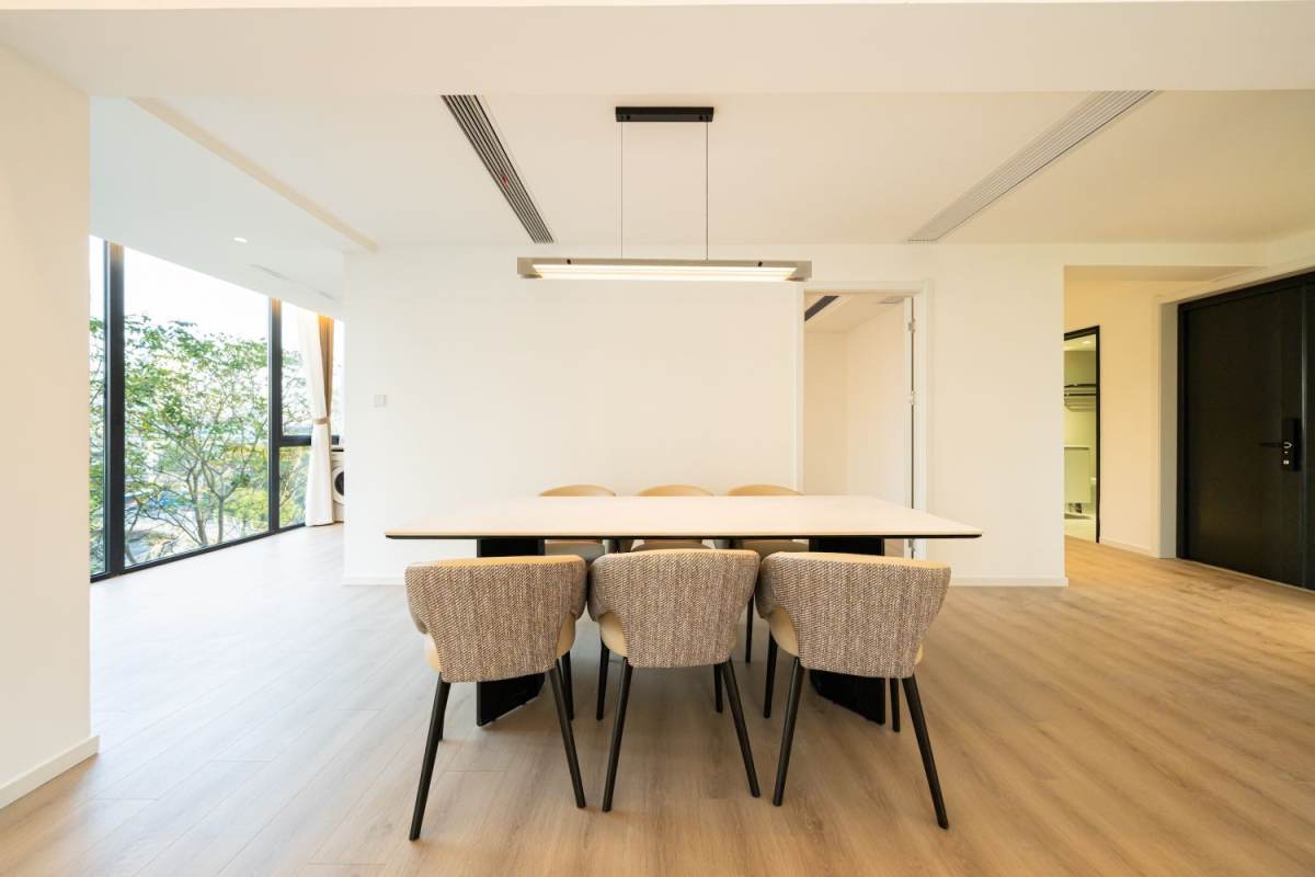 Housing image — Dining Area