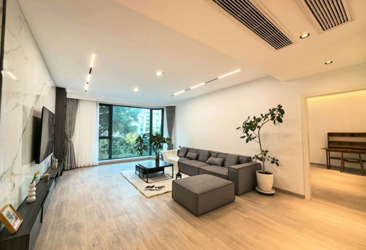 Housing image — Living Room
