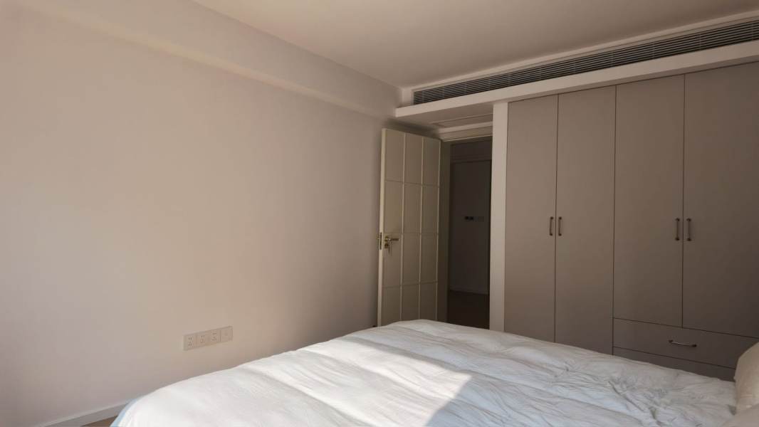 Housing image — Bedroom