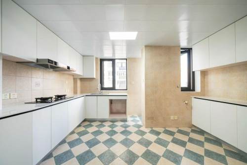 Housing image — Kitchen