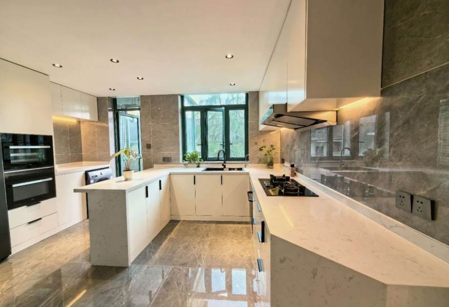 Housing image — Kitchen