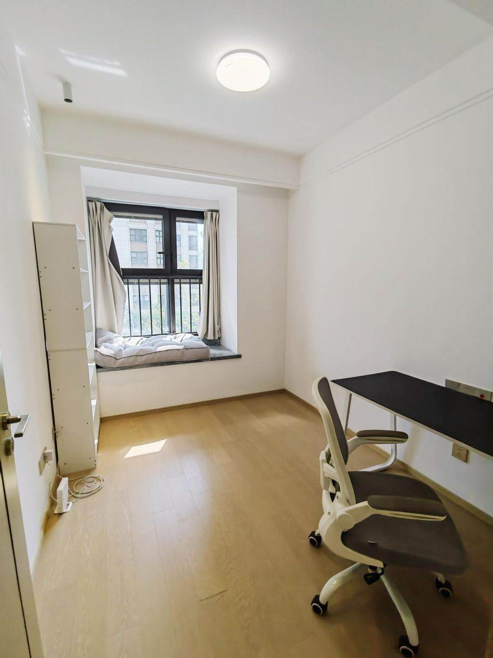 Housing image — Bedroom
