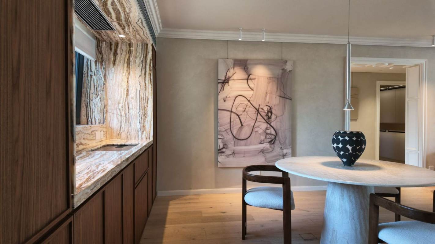Housing image — Dining Area