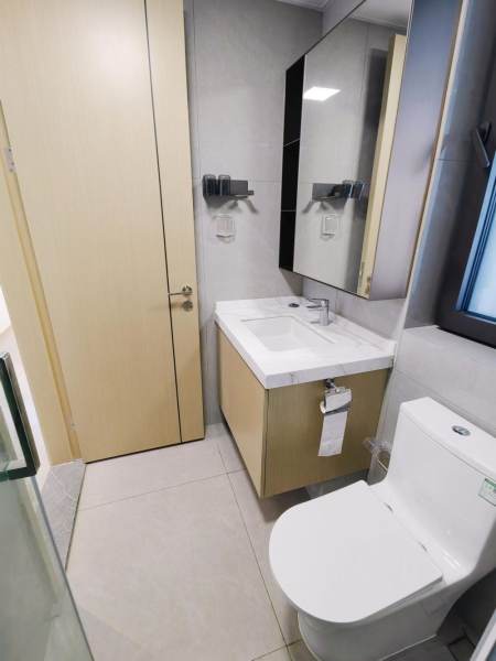Housing image — Bathroom