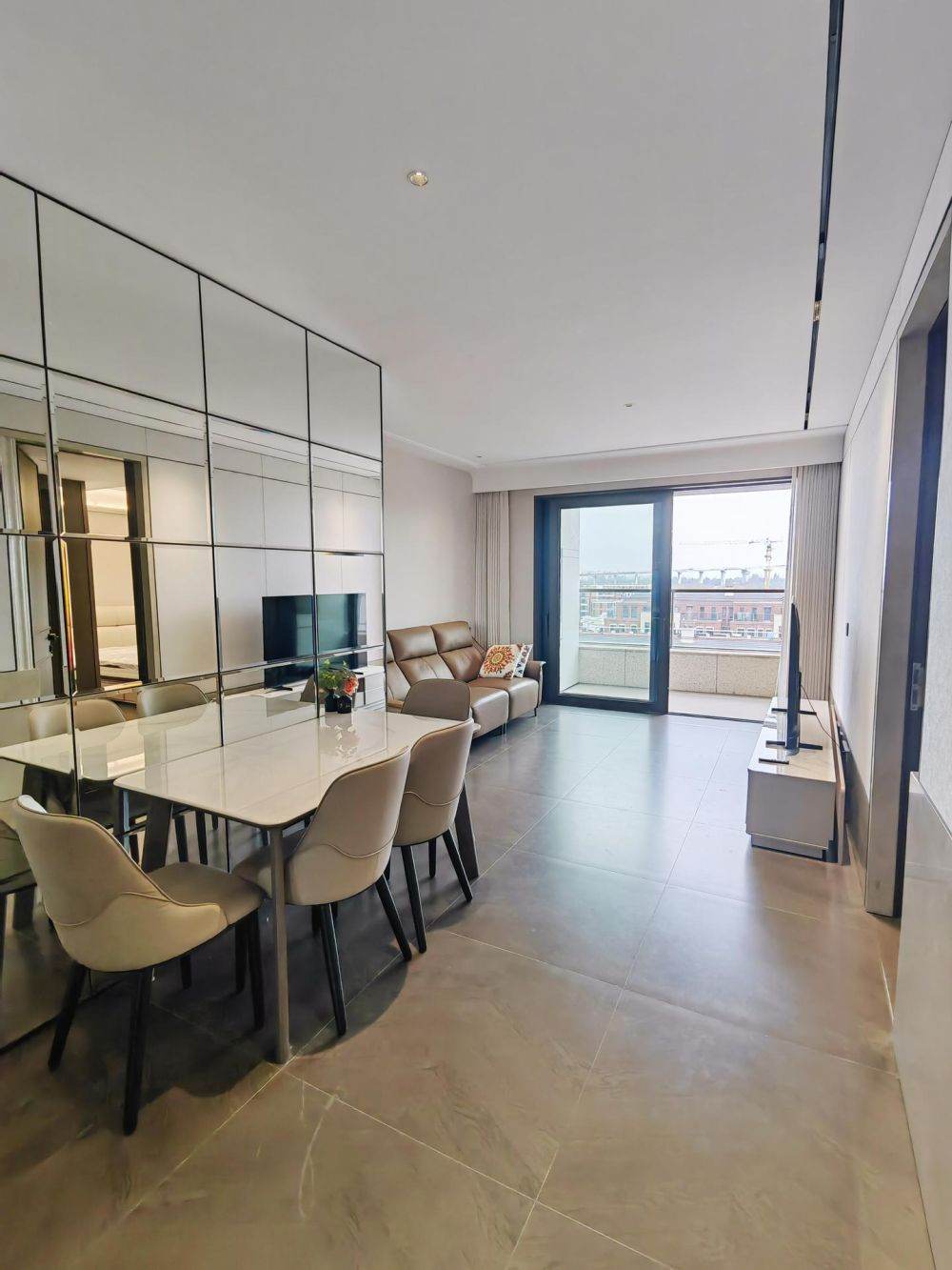 Housing image — Dining Area
