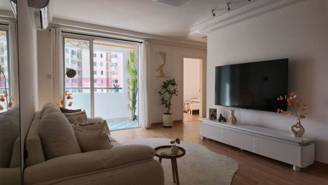 Housing image — Living Room