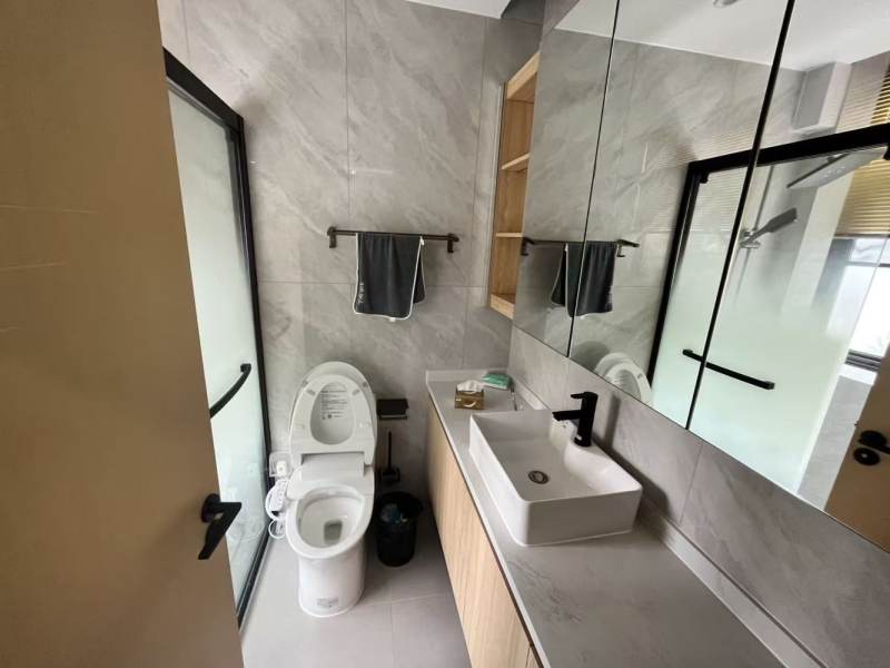 Housing image — Bathroom