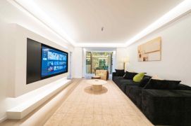 4BR Apartment in Xujiahui (L3)