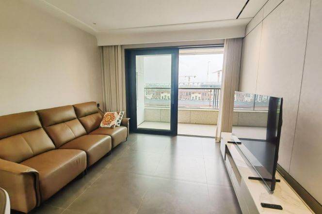 3BR Apartment near Oriental Sports Center Metro