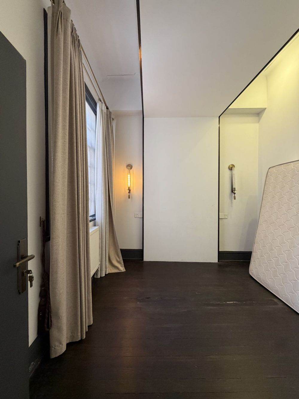Housing image — Bedroom