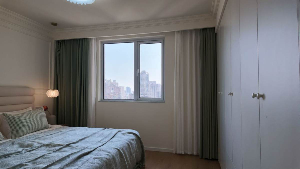 Housing image — Bedroom