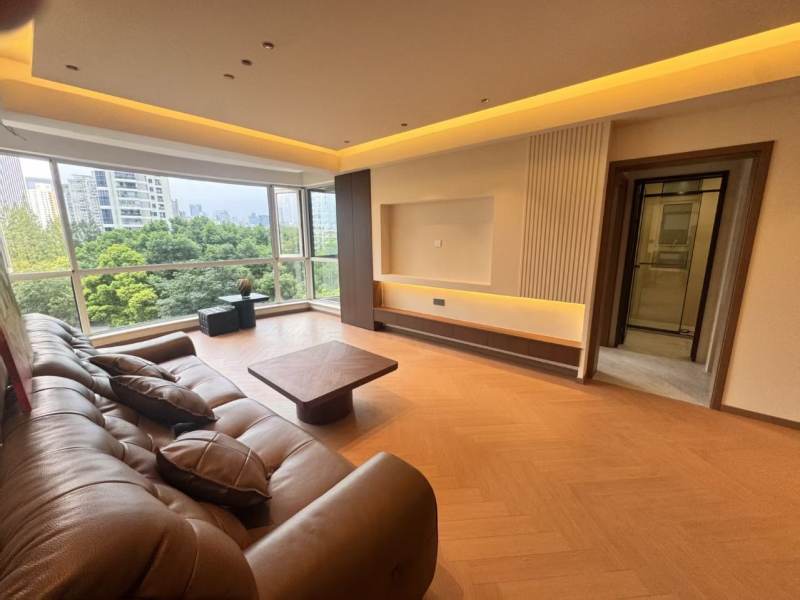 Housing image — Living Room