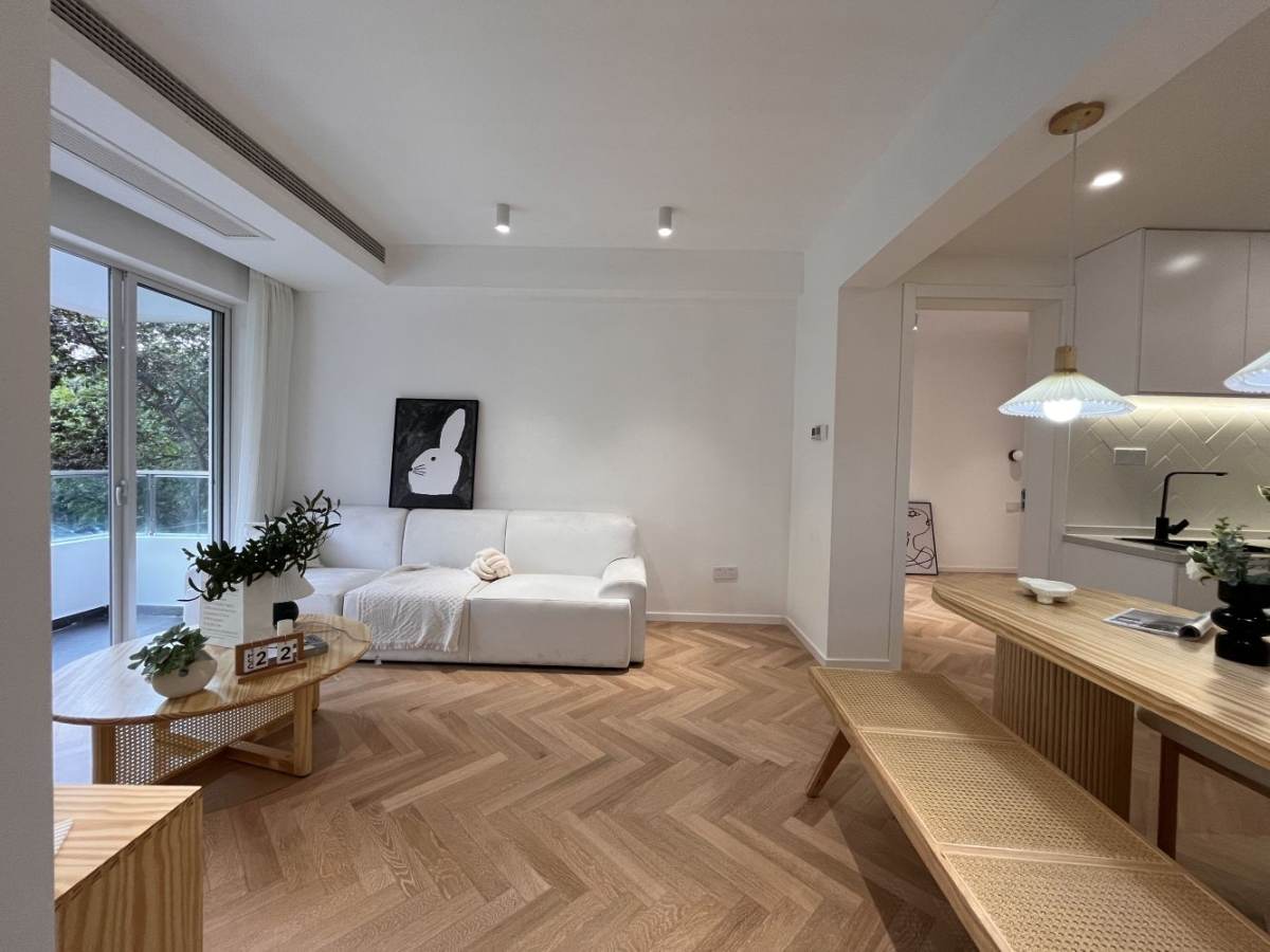 Housing image — Living Room