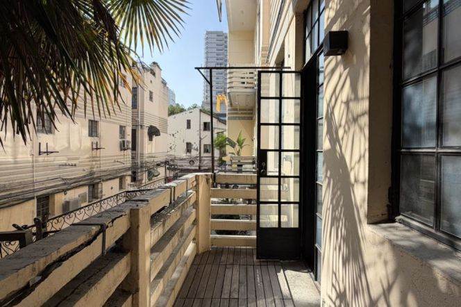 Spacious 2BR Heritage Apartment near Jing'an Temple (L1/L7)