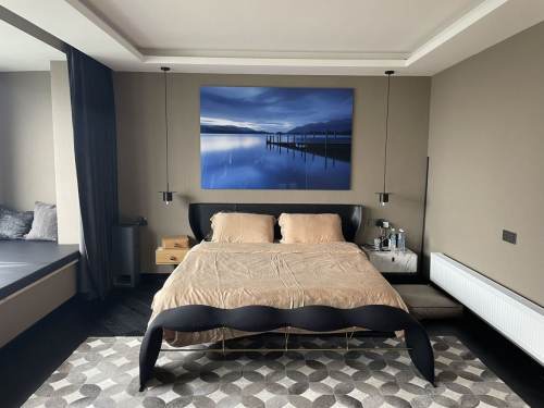 Housing image — Bedroom
