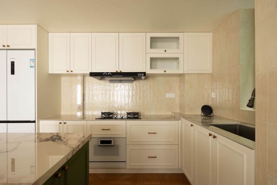 Housing image — Kitchen