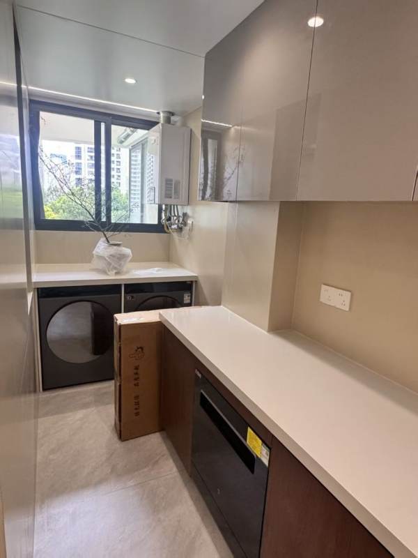 Housing image — Kitchen