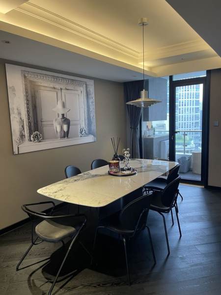 Housing image — Dining Area