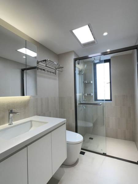 Housing image — Bathroom