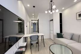 1BR Apartment near Zhongshan Park (L2/L11)