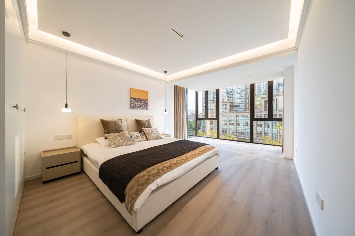 Housing image — Bedroom