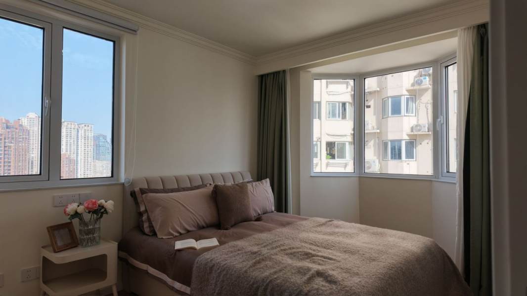 Housing image — Bedroom