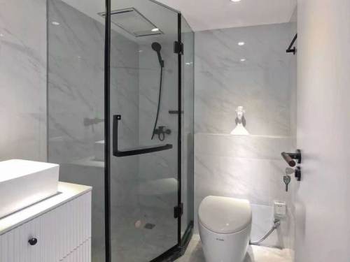 Housing image — Bathroom