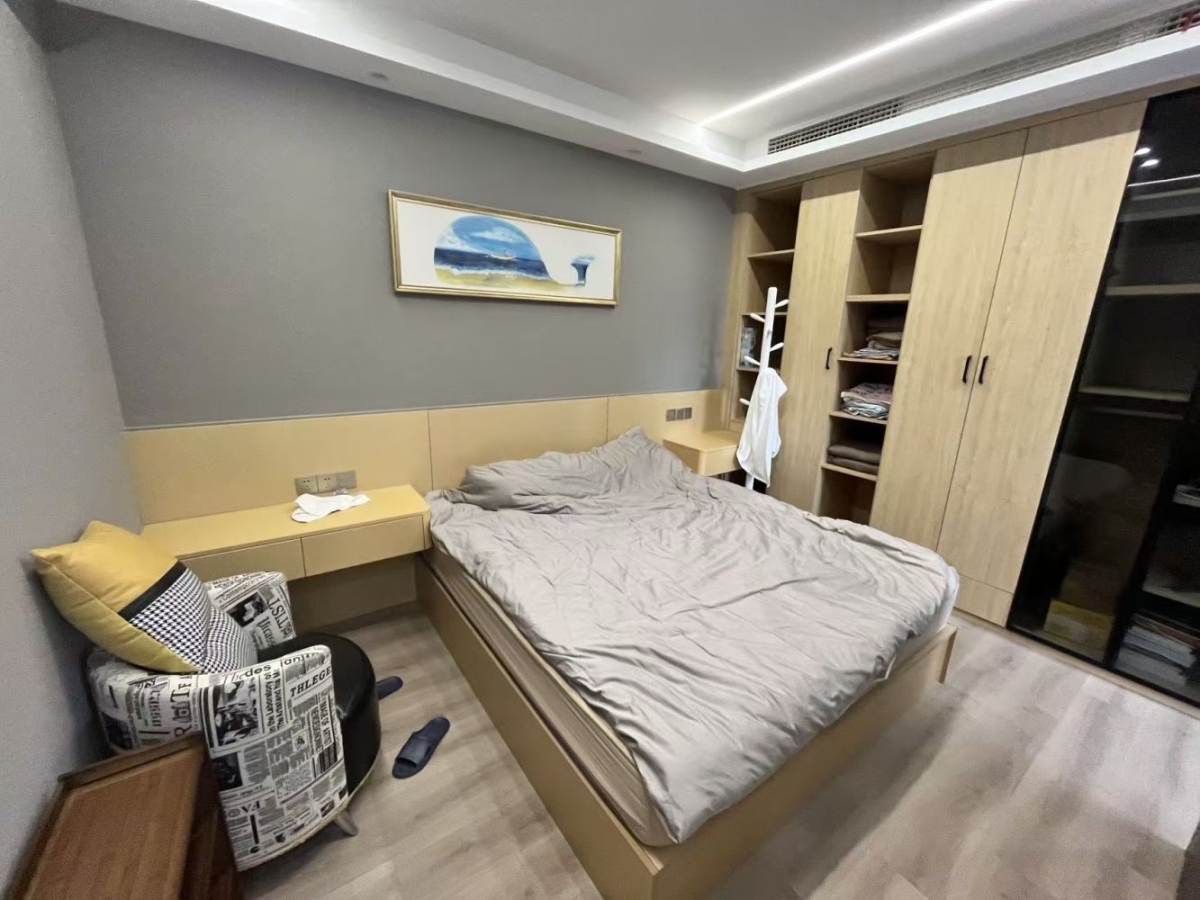 Housing image — Bedroom