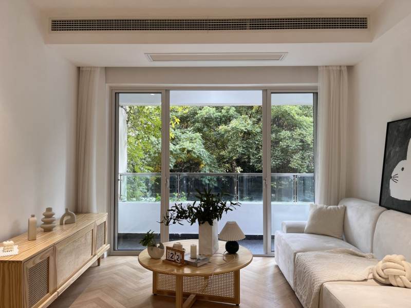Housing image — Living Room