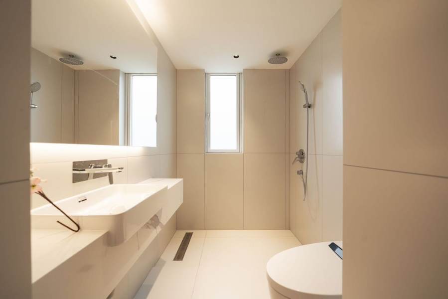 Housing image — Bathroom