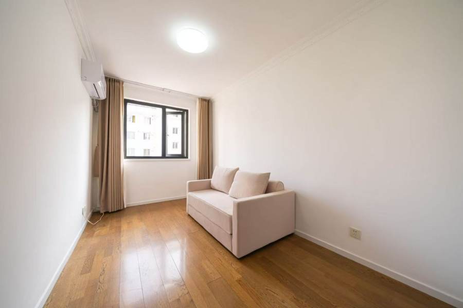 Housing image — Study