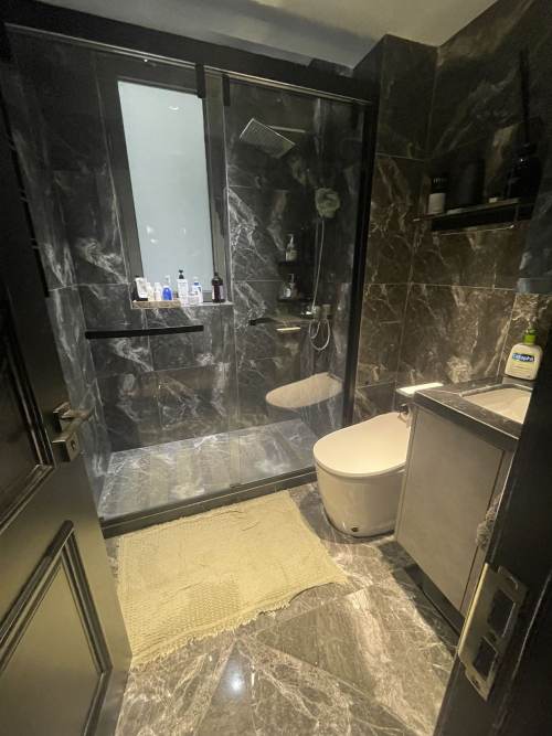 Housing image — Bathroom