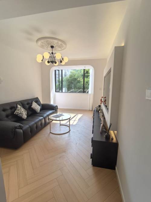 Housing image — Living Room