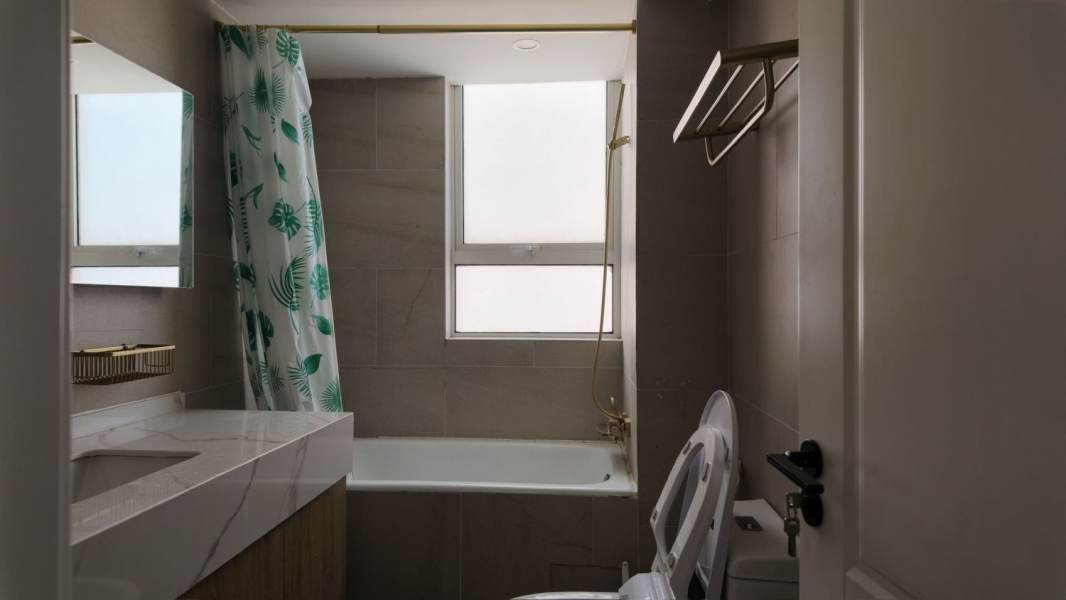 Housing image — Bathroom