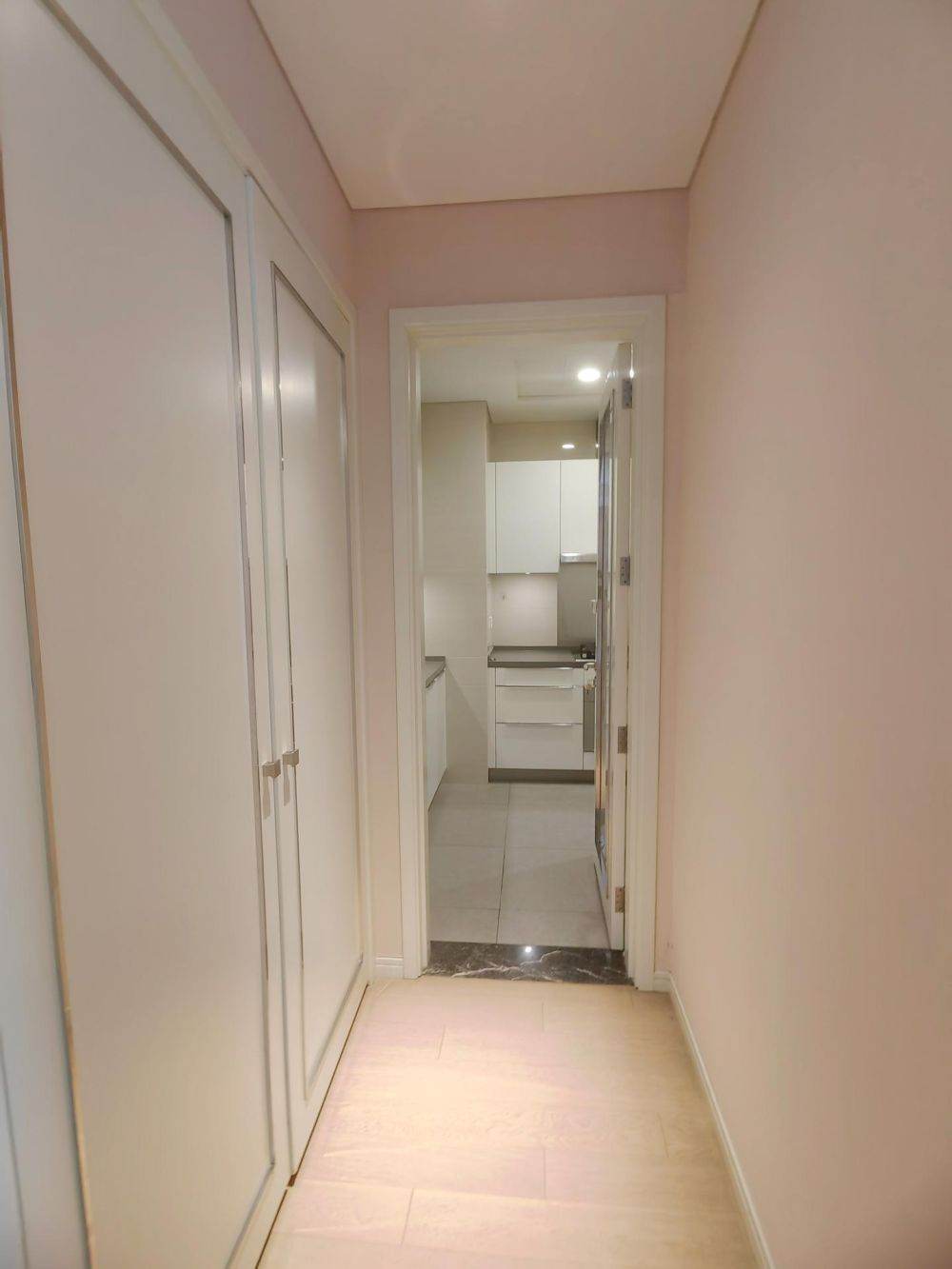 Housing image — Kitchen