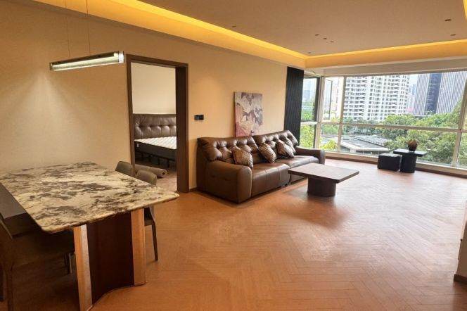 Spacious 2BR Apartment near Yuanshen Sports Center Stadium with Green View (L6)