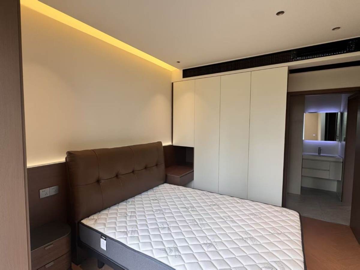 Housing image — Bedroom