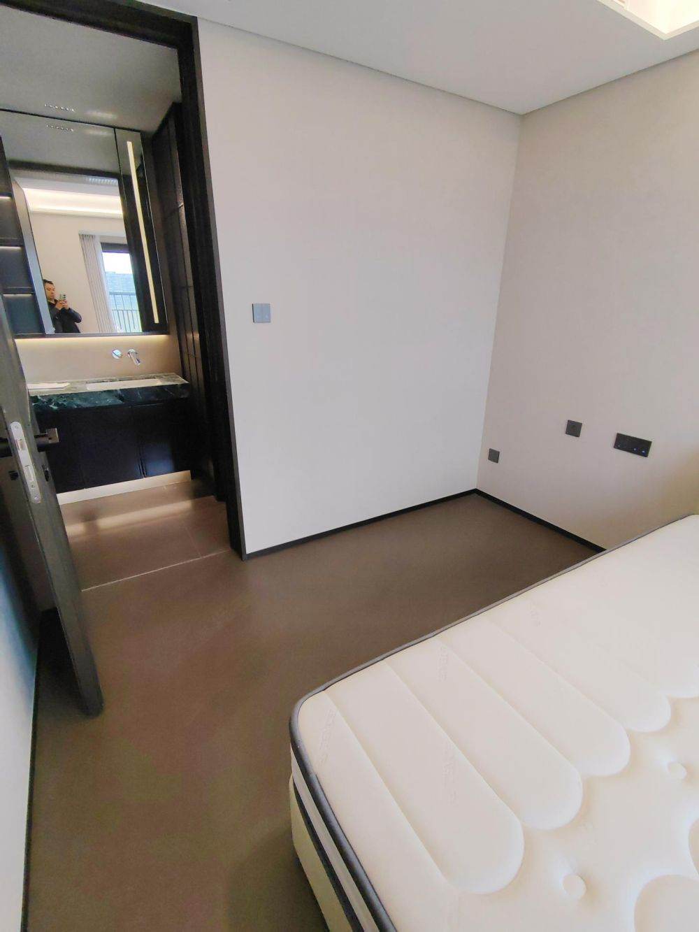 Housing image — Bedroom