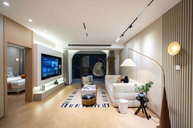Spacious 2BR Apartment near Shanghai Children's Medical Center Metro with Terrace